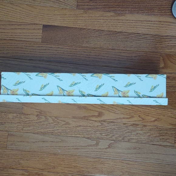 Asquith & Somerset drawer liner. freesia pattern - Picture 7 of 8